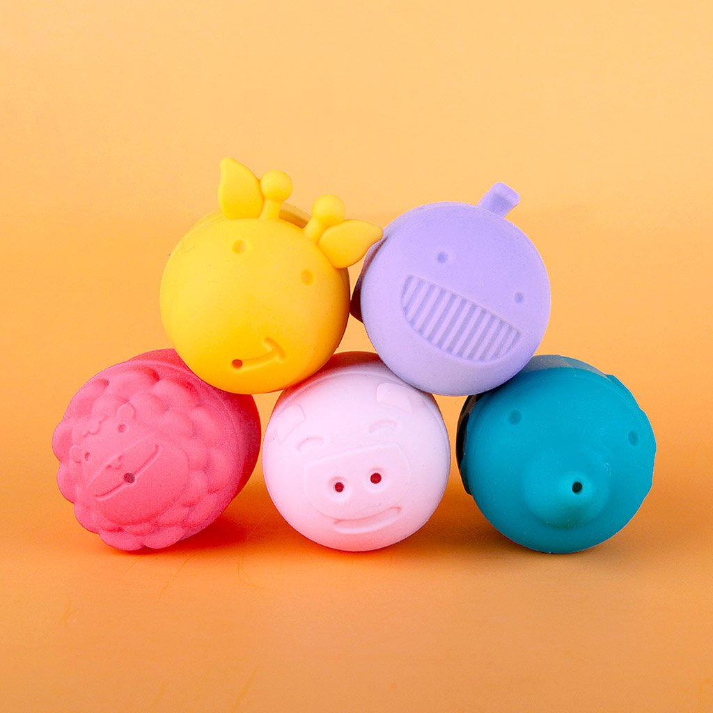 Marcus & Marcus Silicone Bath Toys Character Squirt