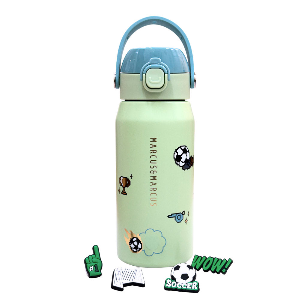 Marcus & Marcus CharmPoP 550ml green insulated kids water bottle shown with sports-themed charms