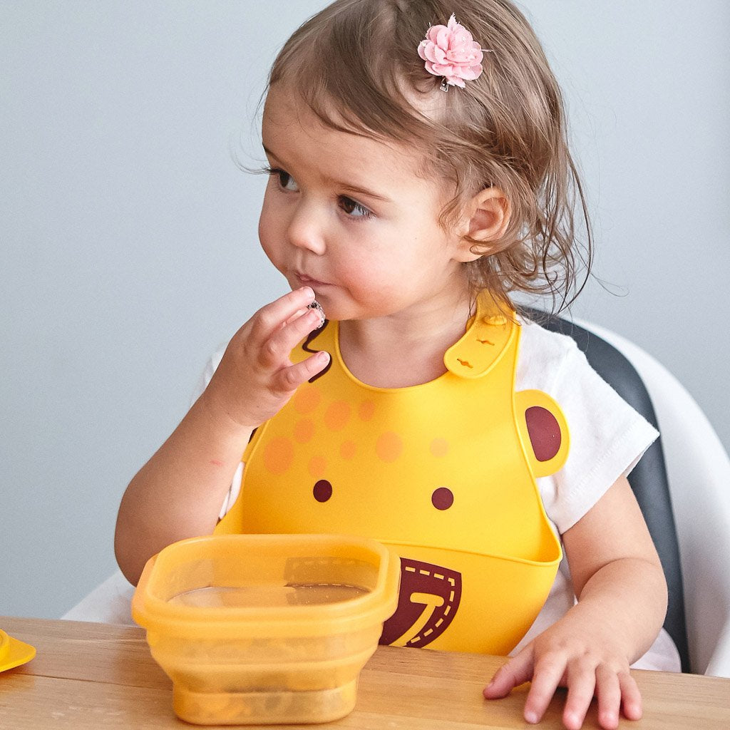 Marcus &amp; Marcus Collapsible Snack Container - Lola