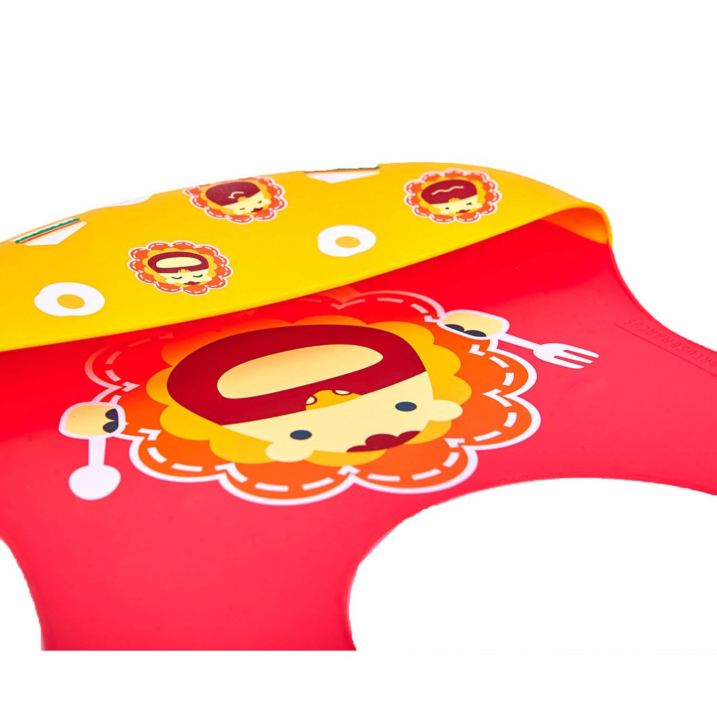 Marcus & Marcus Wide Coverage Silicone Bib