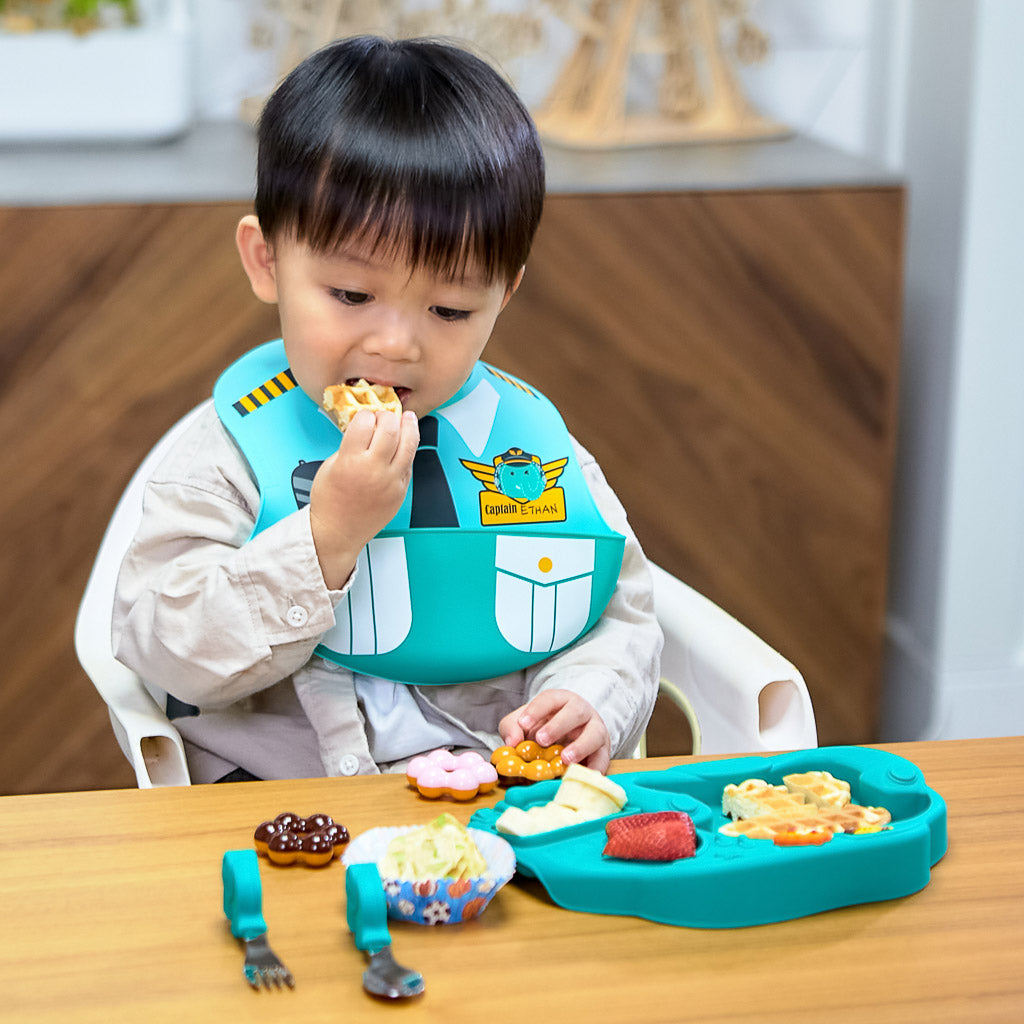 Marcus & Marcus Creative Play Wide Coverage Bib