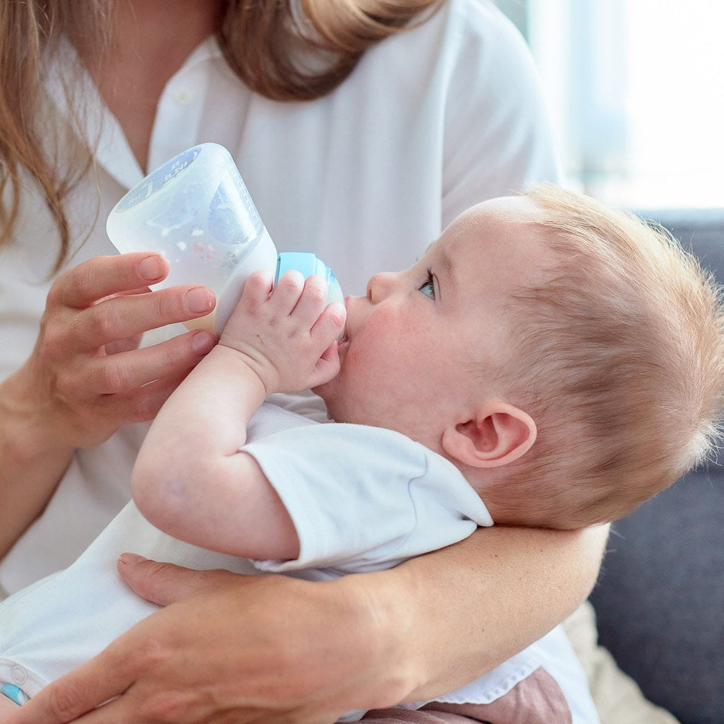 Marcus &amp; Marcus Silicone Angled Feeding Bottle &amp; Spoon